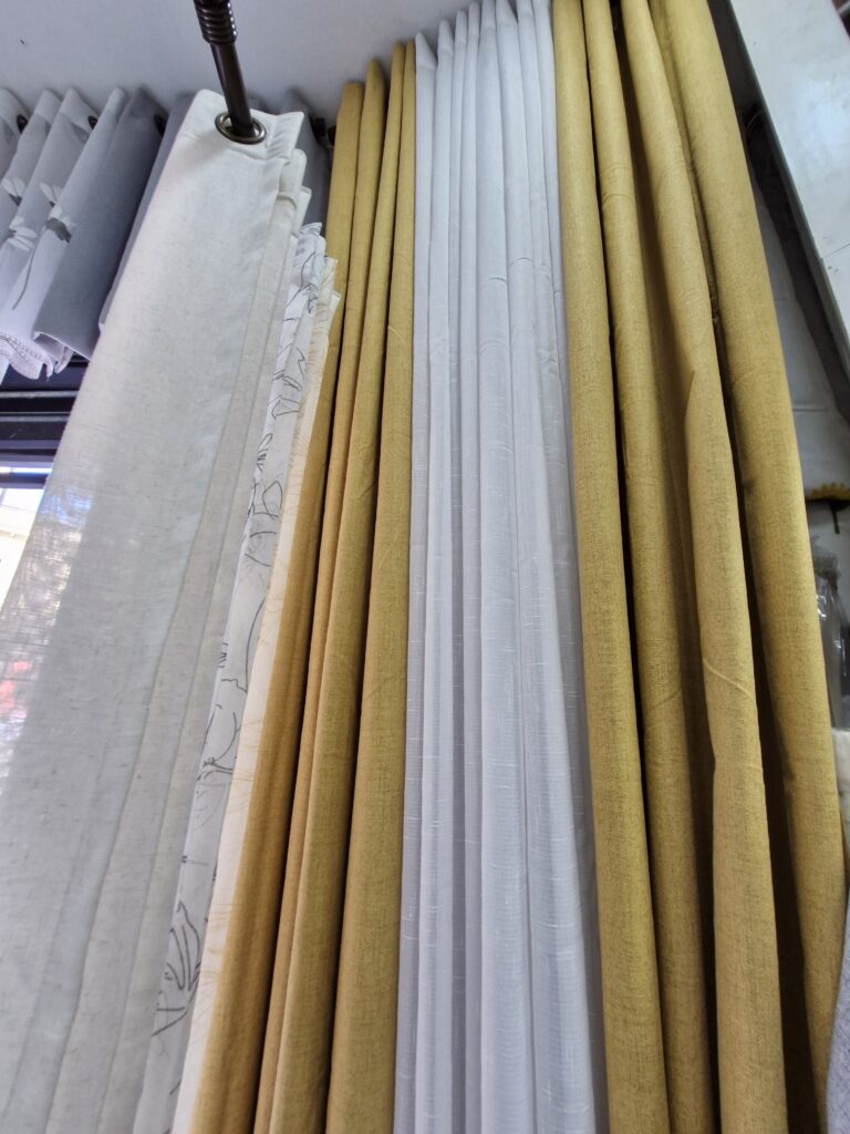 Trabajo de cortinaje a medida 47
